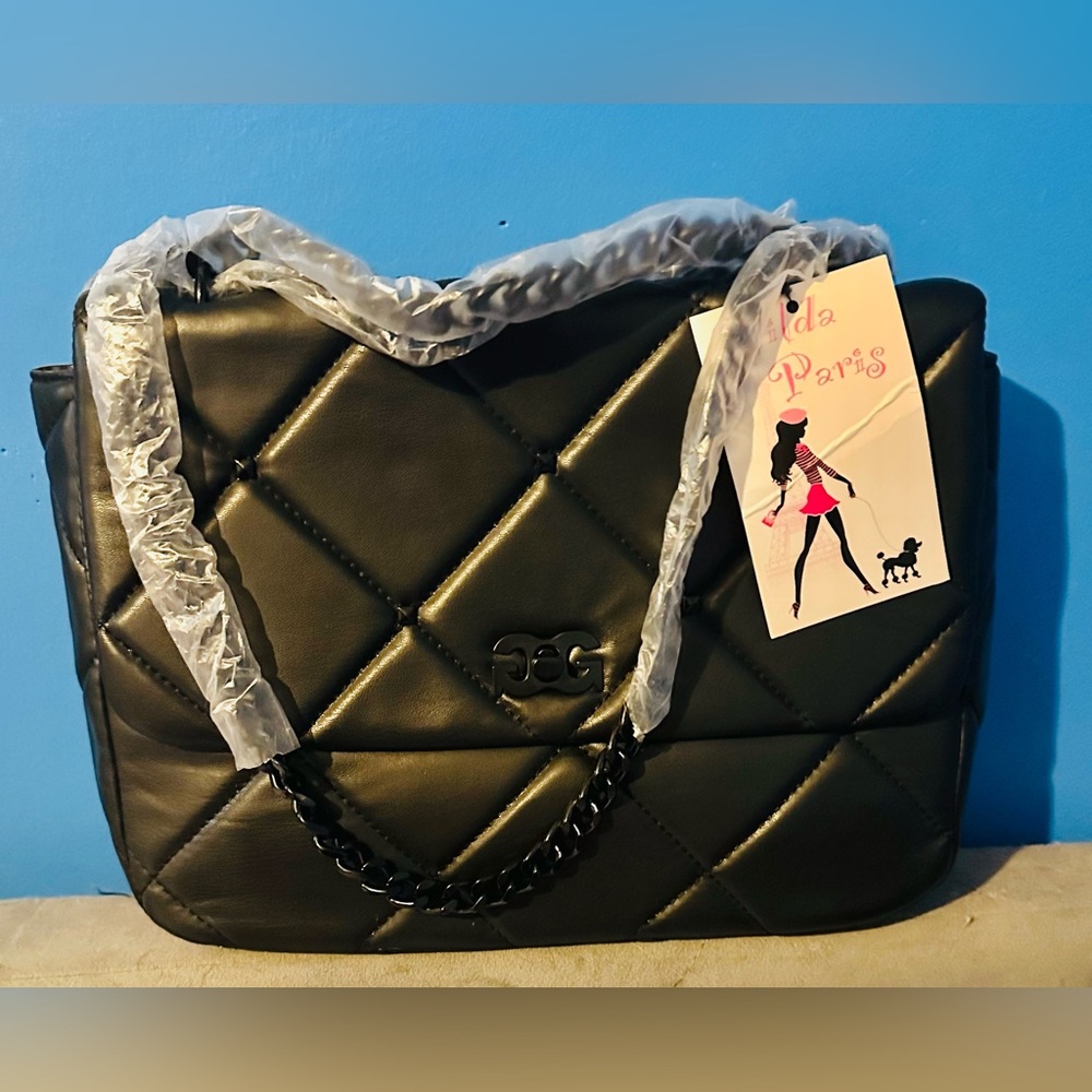 Elegant Black Quilted Gilda ParisWomen's Bag NWT Gift Ready